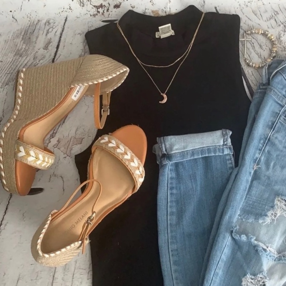 Antonio Melani Wedges